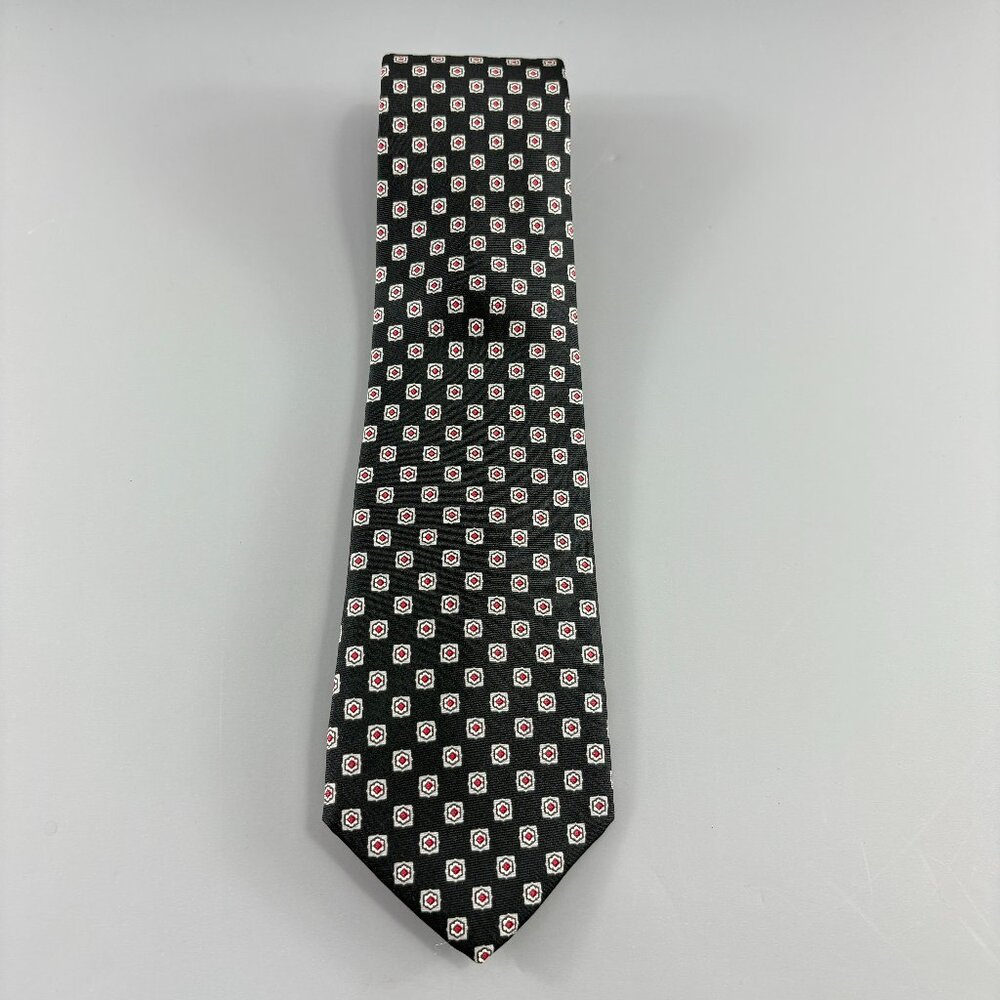 TJW by Mervyn's Black /White & Red Flowers Men's Tie 3 1/4" x 60" Vintage